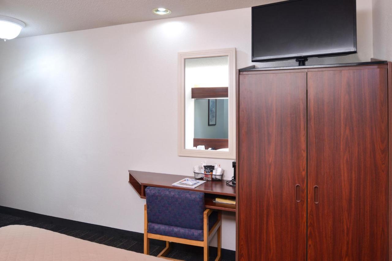 Americas Best Value Inn & Suites Maryville Εξωτερικό φωτογραφία